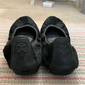 Tory Burch velvet flats size 8